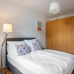 *Sunny And Stylish* Apt With Balcony Near Tv Tower
